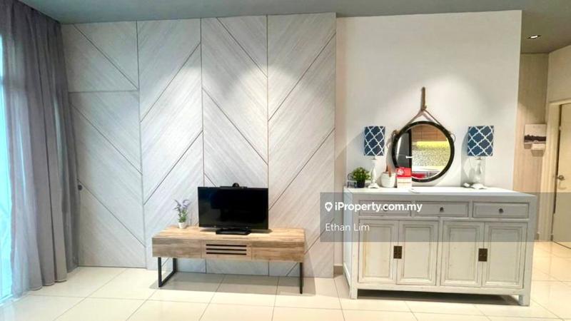 For Sale - M Condominium @ Larkin