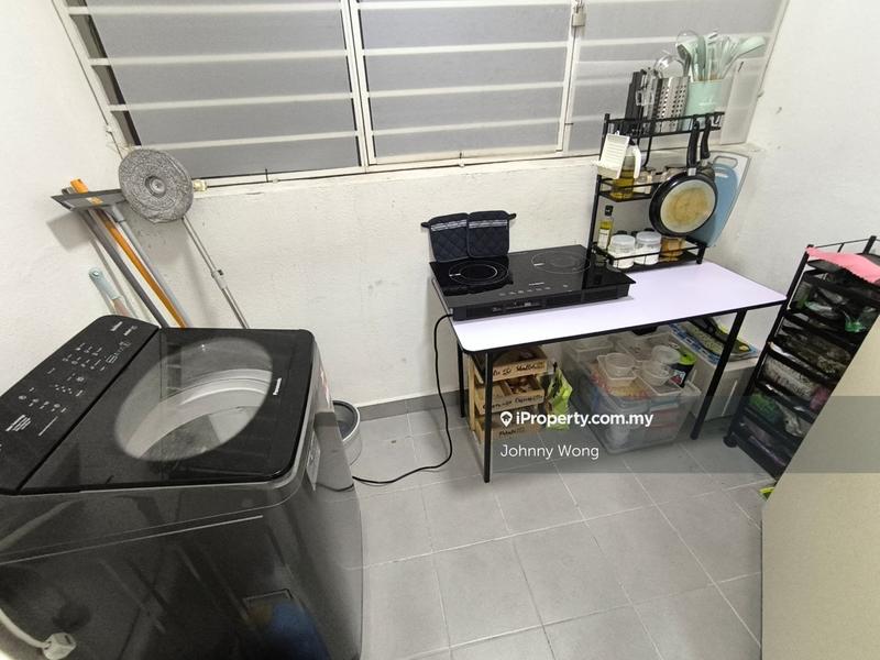 Condominium for Sale in The Holmes 1 by Johnny Wong - iProperty.com.my