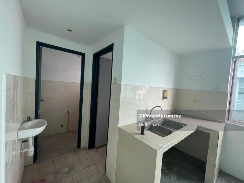 Shop-Office for Sale in 2ks1w, Kajang by Nick Chan - iProperty.com.my