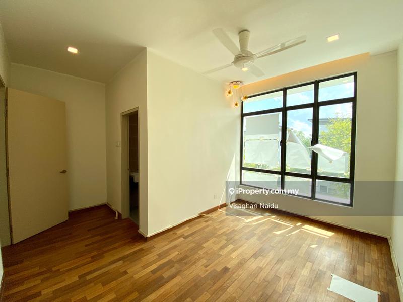 Bungalow House for Sale in Kota Emerald, Rawang by Visaghan Naidu - iProperty.com.my