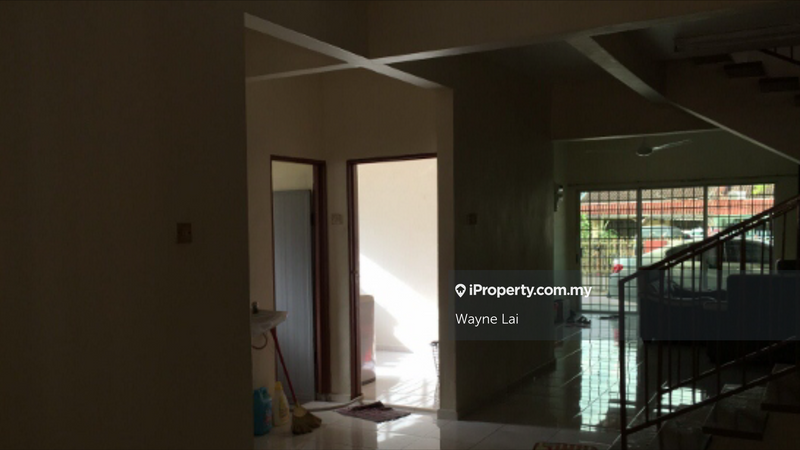 Rumah Berkembar untuk Dijual di Taman Gemas Jaya, Gemas oleh Wayne Lai - iProperty.com.my