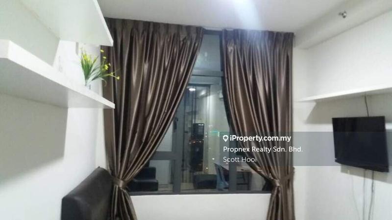 Service Residence for Rent in Centrestage Designer Suite by Scott Hooi - iProperty.com.my