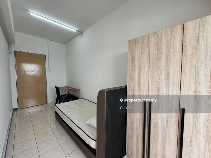 Condominium for Rent in Vista Komanwel A by Ck Yee - iProperty.com.my