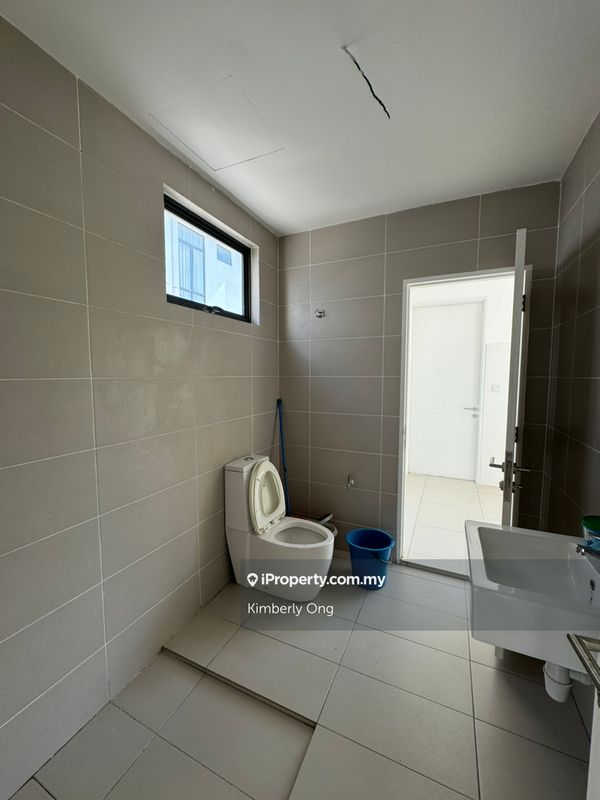 2-storey Terraced House for Sale in Hijayu 2, Resort Home, Sendayan, Bandar Sri Sendayan by Kimberly Ong - iProperty.com.my