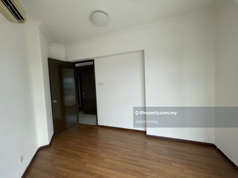 Residensi Servis untuk Dijual di Saujana Residency oleh Jason Vong - iProperty.com.my