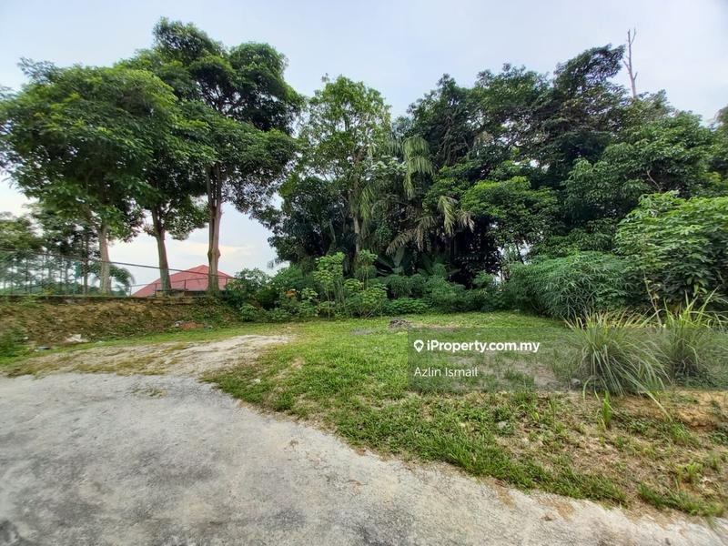 Banglo Tanah untuk Dijual di Kampung Merbau Sempak, Sungai Buloh oleh Azlin Ismail - iProperty.com.my