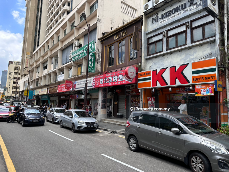 Kedai untuk Dijual di Golden Triangle, KL City Centre oleh Vic Tan - iProperty.com.my