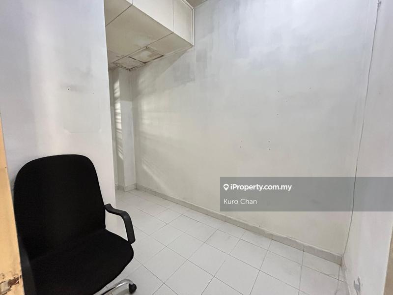 Rumah Teres 2.5-Tingkat untuk Dijual di Taman Tasik Prima, Puchong oleh Kuro Chan - iProperty.com.my