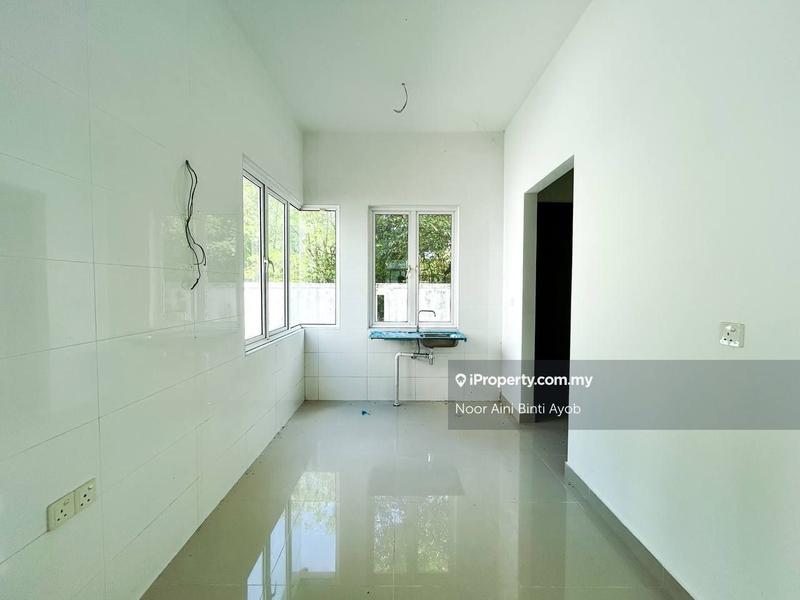 Semi-Detached House for Sale in Taman Suria Villa, Kajang by Noor Aini Binti Ayob - iProperty.com.my