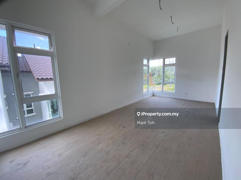 Bungalow House for Sale in Taman Equine, Seri Kembangan by Mark Toh - iProperty.com.my