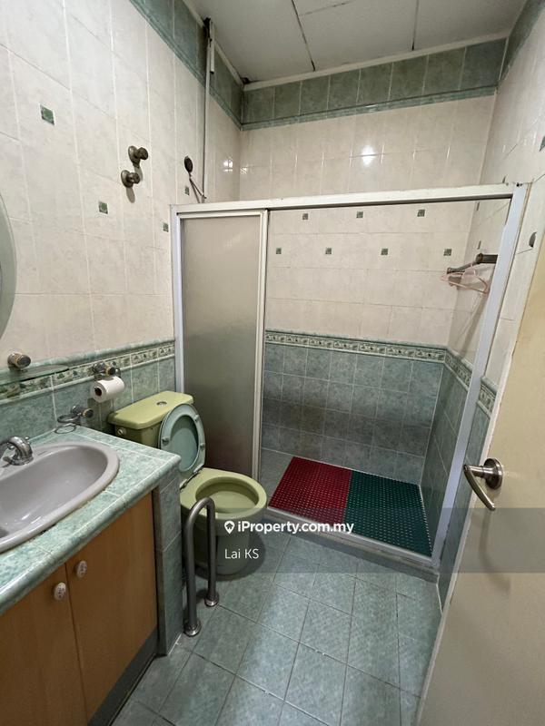 Rumah Berkembar untuk Dijual di Taman Overseas Union (Taman Oug), Jalan Klang Lama (Old Klang Road) oleh Lai KS - iProperty.com.my