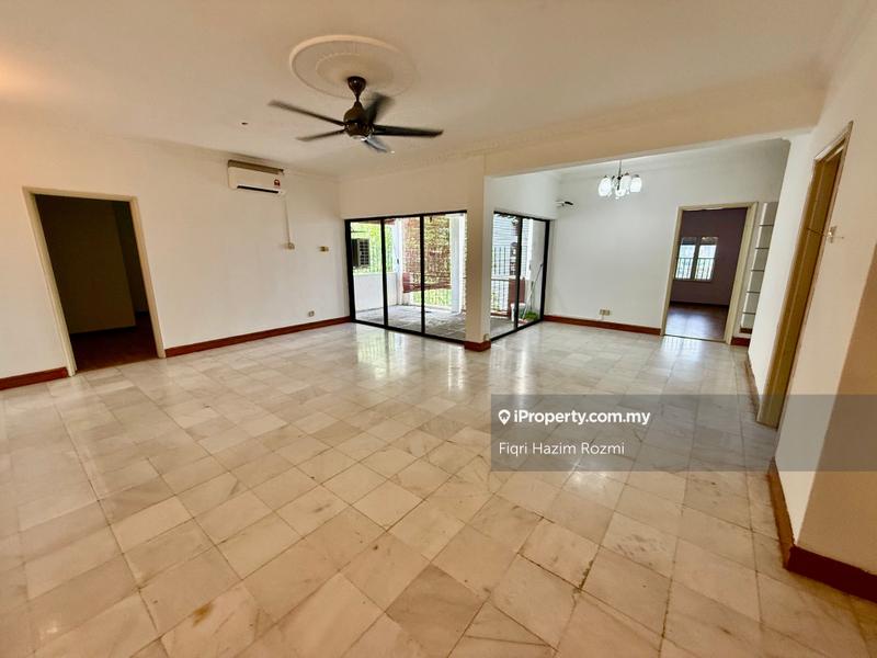 Kondominium untuk Dijual di Pantai Hillpark 3 oleh Fiqri Hazim Rozmi - iProperty.com.my