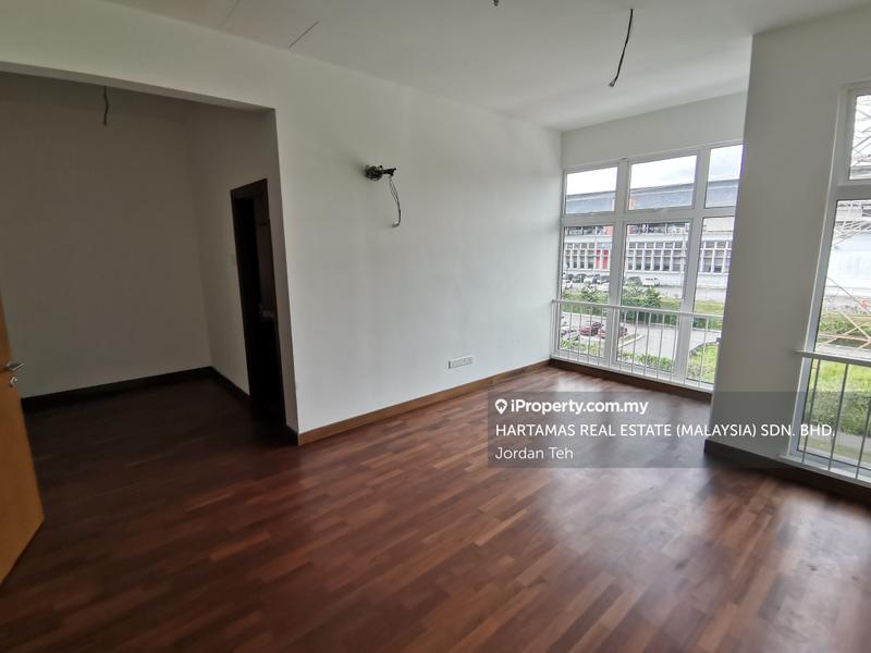 2.5-storey Terraced House for Sale in Taman Paramount, Petaling Jaya by Jordan Teh - iProperty.com.my