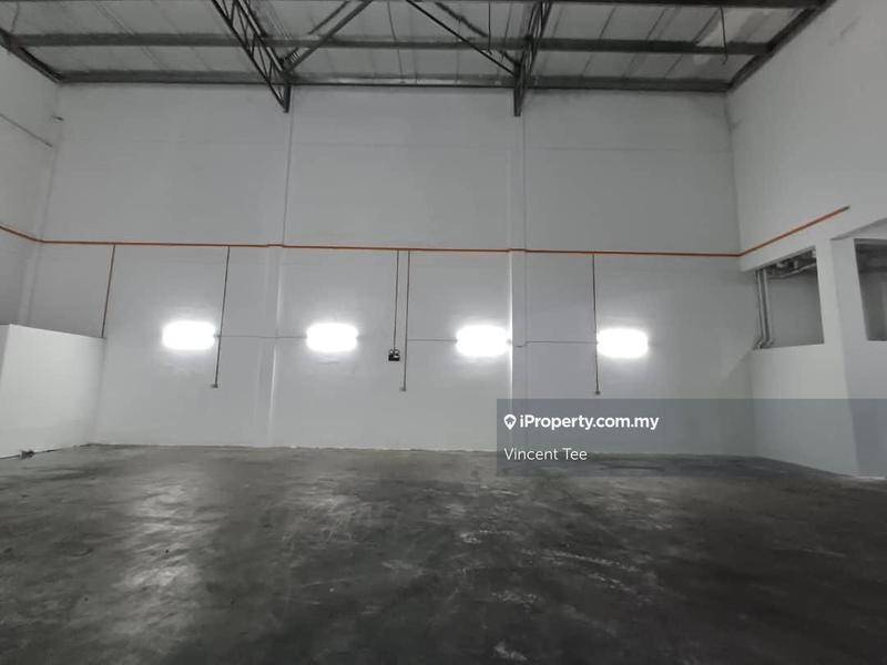 For Sale - Corner Semi-D Factory 75x170 13800sf Saujana Teknologi Rawang
