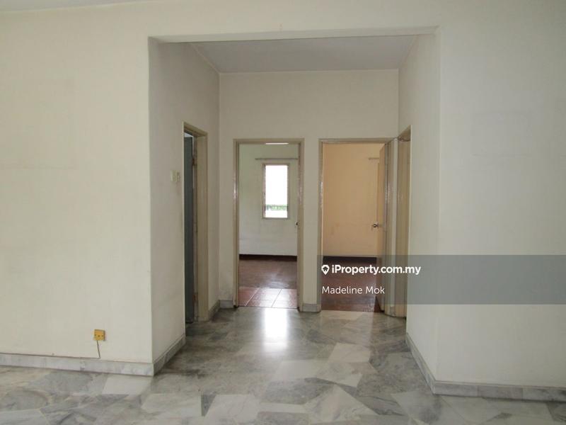 Pangsapuri untuk Dijual di Sri Kenanga oleh Madeline Mok - Room Hallway - iProperty.com.my