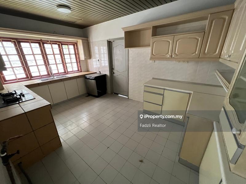 Bungalow House for Sale in Taman TAR (Tun Abdul Razak), Ampang by Fadzli Realtor - iProperty.com.my