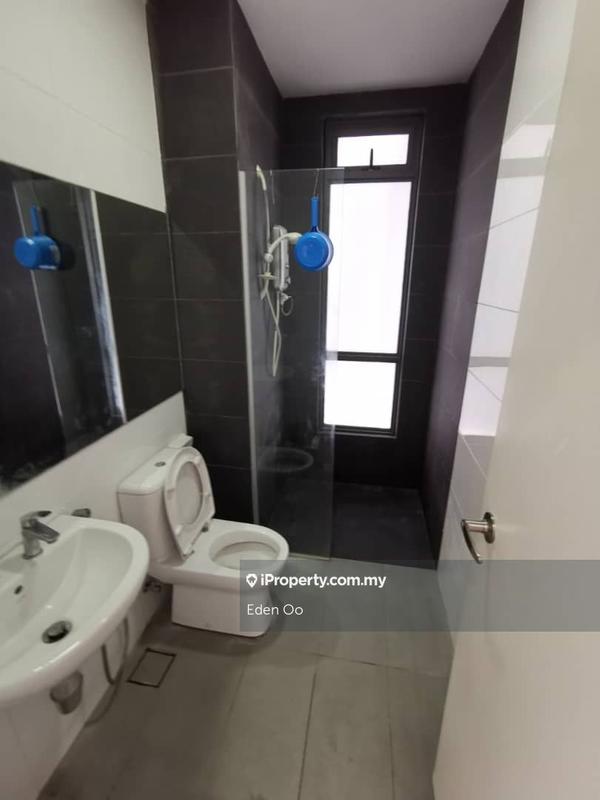 Residensi Servis untuk Dijual di Utropolis Suites 2 oleh Eden Oo - iProperty.com.my