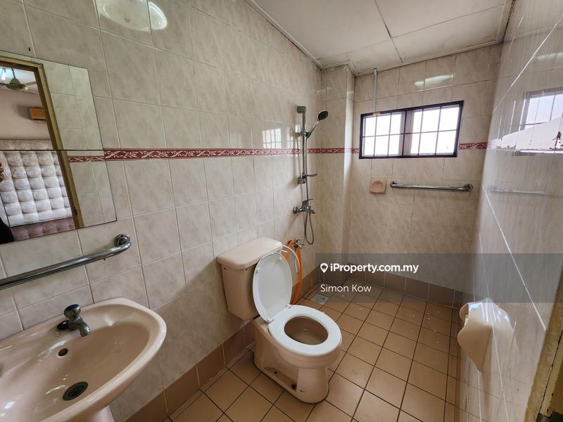 Rumah Berangkai 2 Tingkat untuk Dijual di Bukit Rimau, Shah Alam oleh Simon Kow - iProperty.com.my
