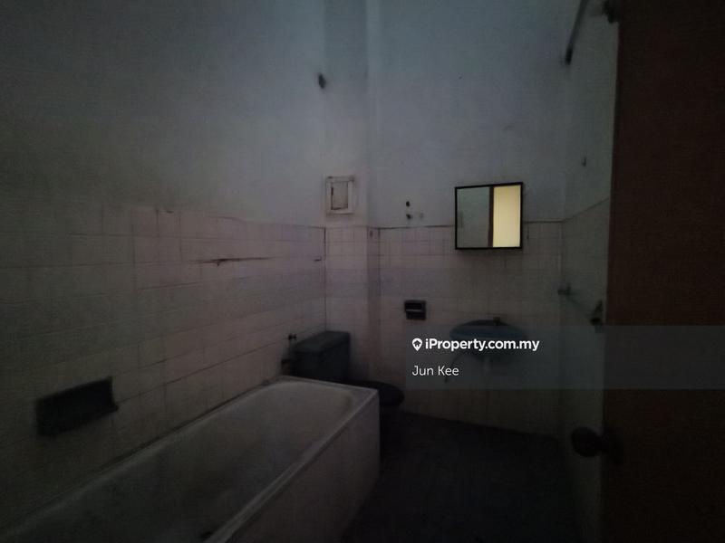 2-storey Terraced House for Sale in Taman Danau Desa, Taman Desa by Jun Kee - iProperty.com.my