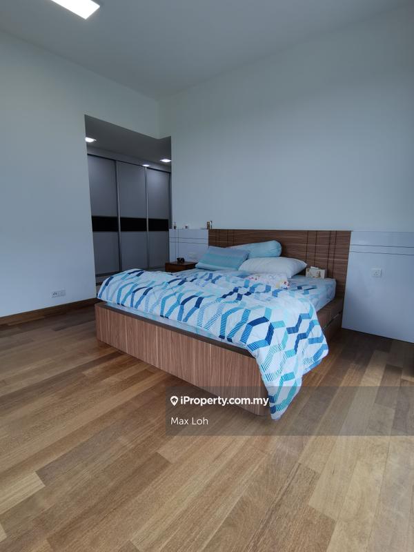 Condominium for Sale in Straits View 18 by Max Loh - iProperty.com.my