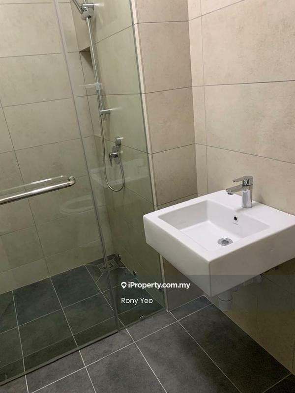 Service Residence for Sale in Sunway Avila Residences by Rony Yeo - Bathroom - iProperty.com.my