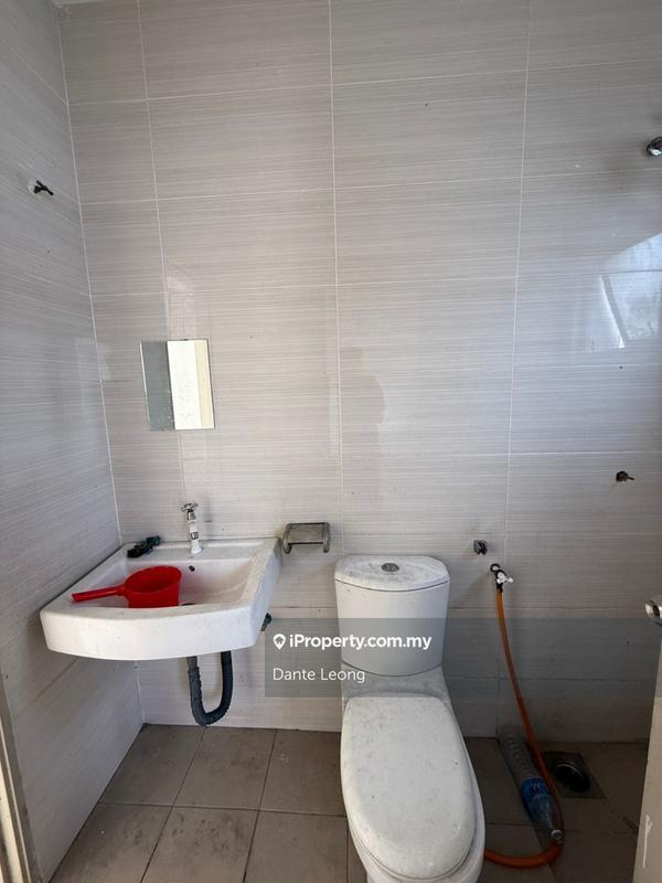 3-storey Terraced House for Sale in Taman Sri Tanjung, Semenyih by Dante Leong - iProperty.com.my