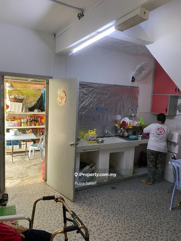 Semi-Detached House for Sale in Taman Desa Bunga Raya, Kajang by Putra Safari - iProperty.com.my