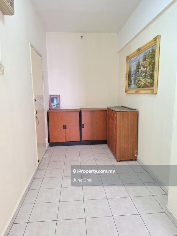 Service Residence for Sale in Villa Mutiara @ Mutiara Kompleks by June Chai - iProperty.com.my