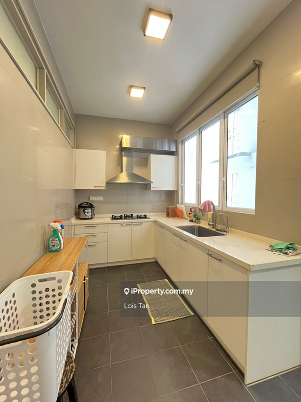 For Sale - 9 Bukit Utama Condominium