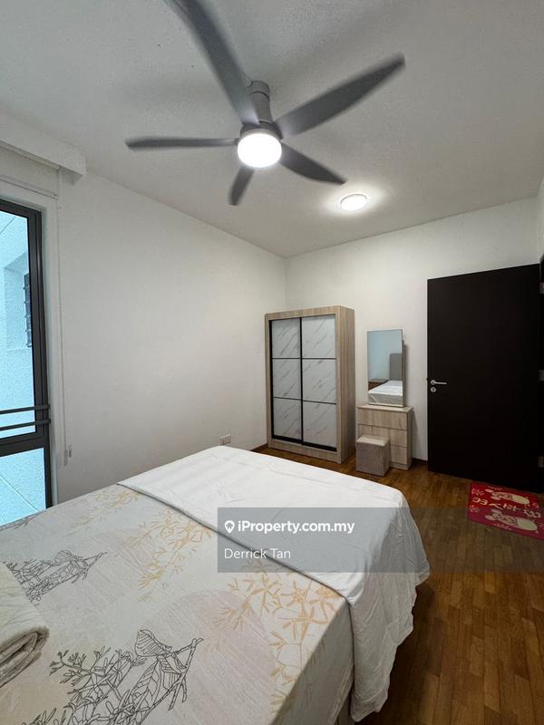 Pangsapuri untuk Dijual di Molek Pine 3 oleh Derrick Tan - iProperty.com.my