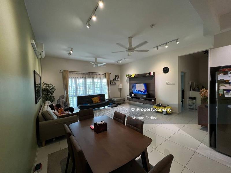 Condominium for Sale in Lake Vista Residence (Tasik Vista Residen) by Ahmad Fadlee - iProperty.com.my