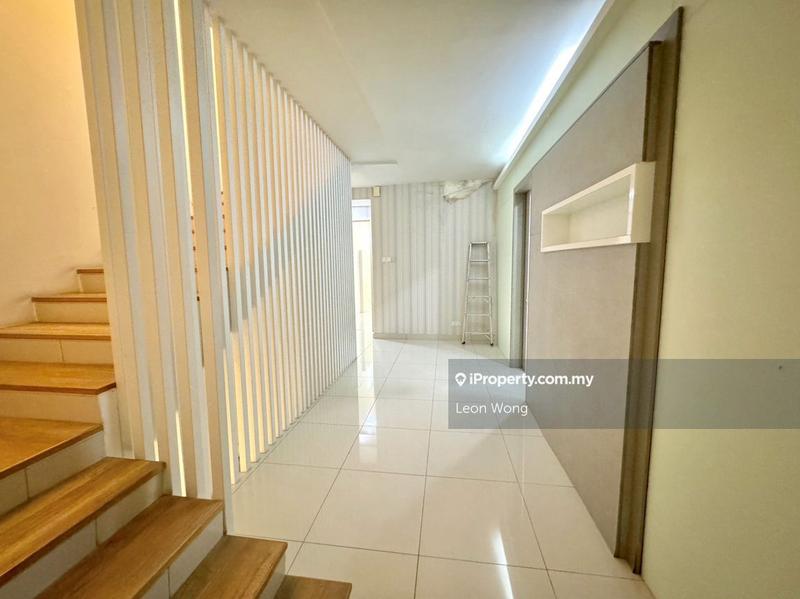 Rumah Berangkai 3.5 Tingkat untuk Dijual di Taman Cassia Rawang, New Green Park, Sri Hijau, Rawang oleh Leon Wong - iProperty.com.my
