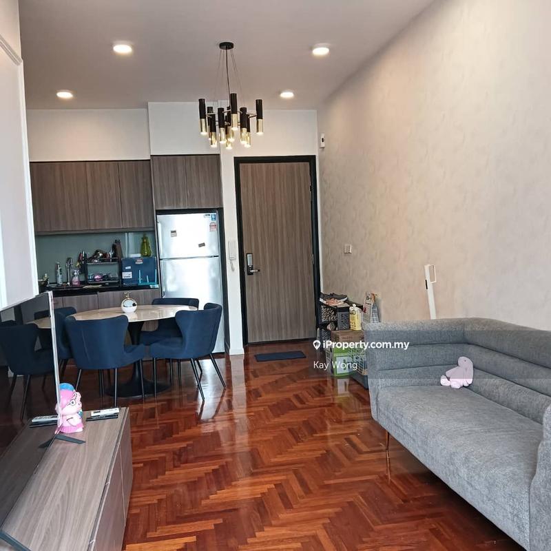 For Sale - Bloomsvale Menara Vista Petaling