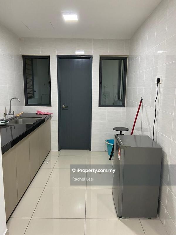 For Rent - Emerald Residence