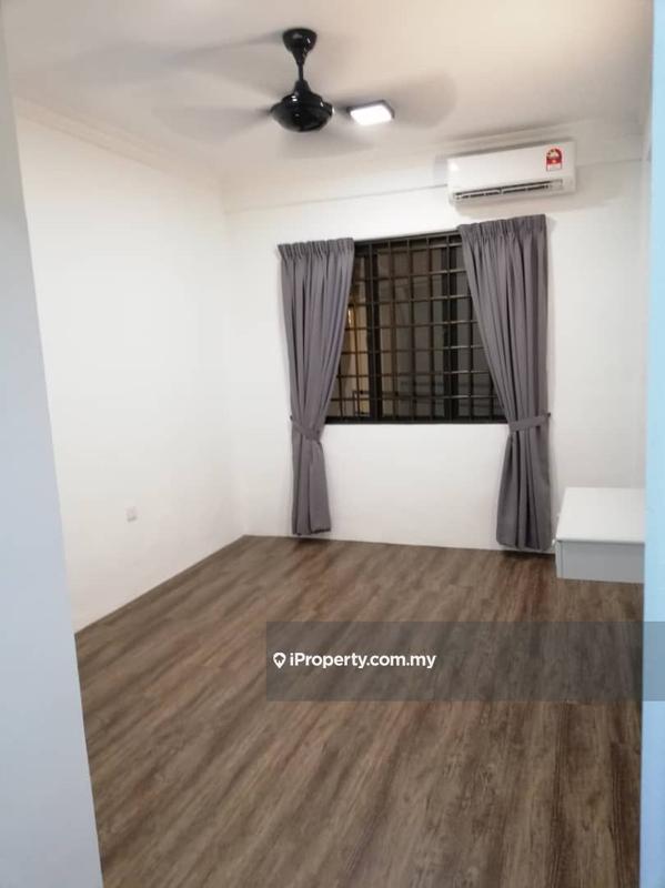 Condominium for Sale in Seaview Garden by Ederic J. Low - iProperty.com.my