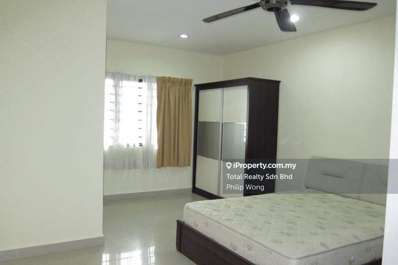 Rumah Teres 2-Tingkat untuk Dijual di Taman Bukit Serdang, Seri Kembangan oleh Philip Wong - iProperty.com.my
