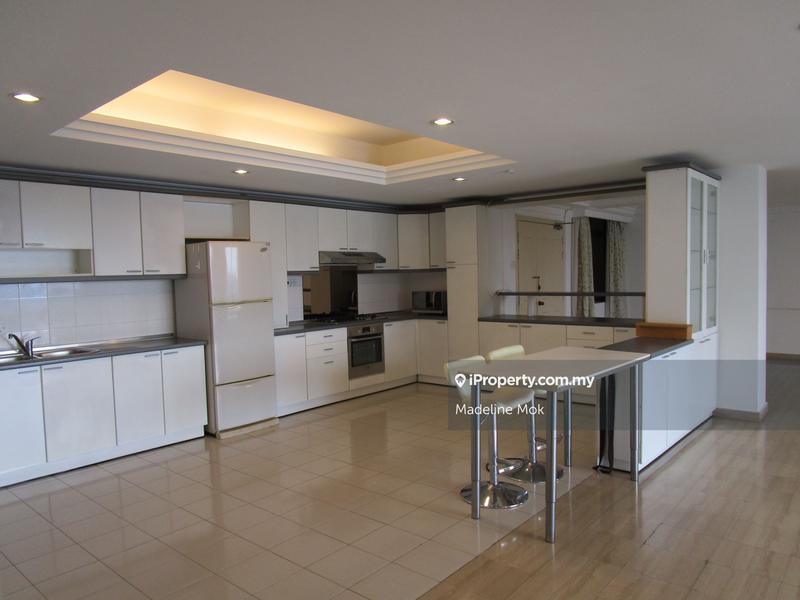 Condominium for Sale in Impian Emas by Madeline Mok - Kitchen - iProperty.com.my