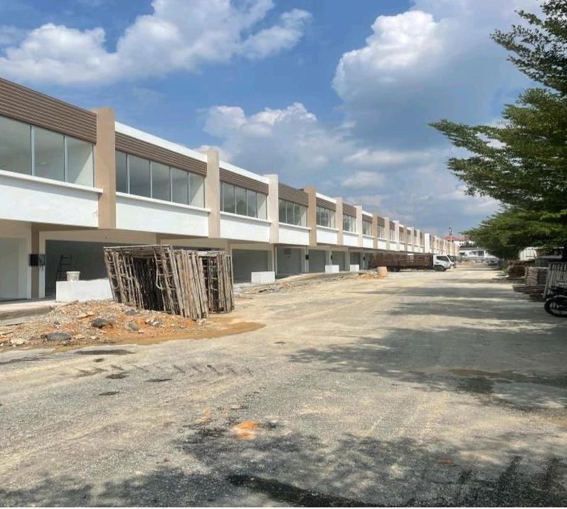 Shop / Office untuk Disewa di Bandar Tasik Kesuma, Beranang oleh Carene Chng - iProperty.com.my