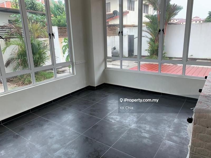 Bungalow House for Sale in Cheras, Kuala Lumpur by KK Chia - iProperty.com.my