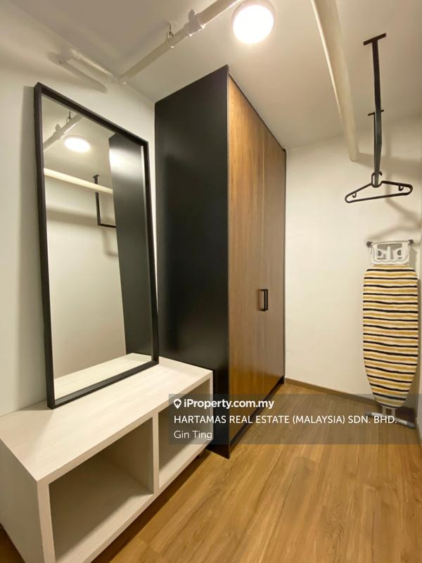 Kediaman Servis untuk Dijual di Pinnacle Petaling Jaya oleh Gin Ting - iProperty.com.my