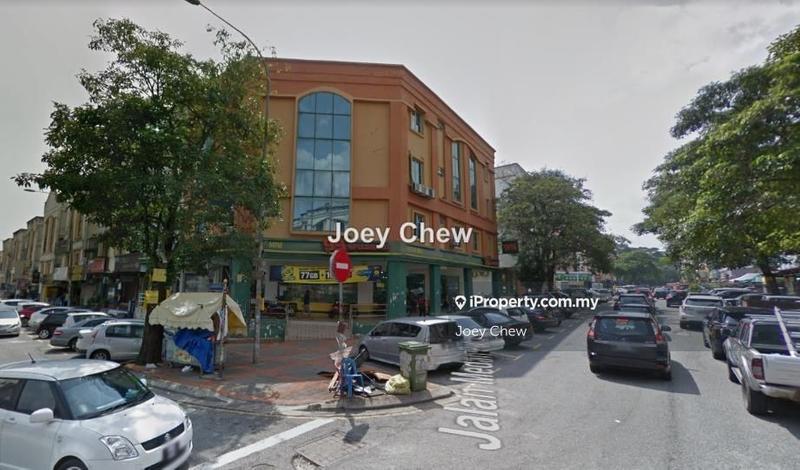 For Sale - Corner Shoplot, Jalan Medan Putra, Bandar Menjalara,Medan Putra Bussiness Centre