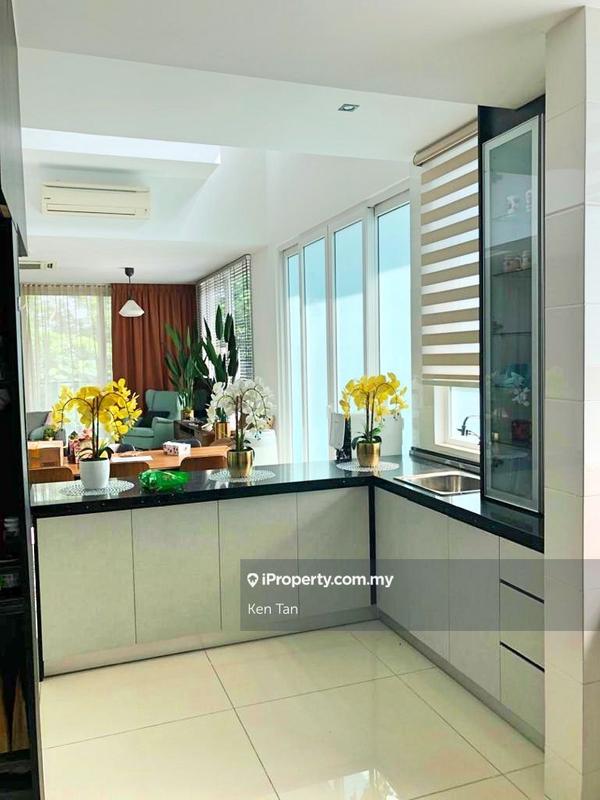 Rumah Berkembar untuk Dijual di The Rafflesia Damansara Perdana, Petaling Jaya oleh Ken Tan - iProperty.com.my