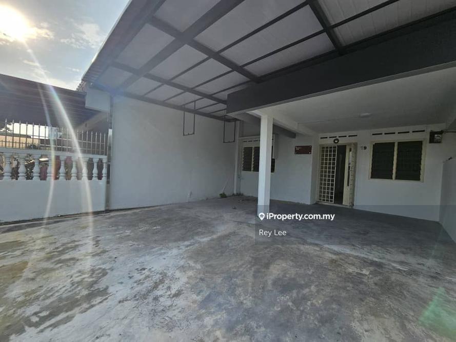 Big Size Double storey Terrace, Taman Sentosa, Johor Bahru for sale
