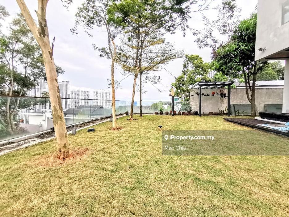 Country Heights Damansara Bungalow 6+2 bedrooms for sale 