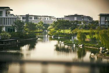 Putra Heights : The Residences 1