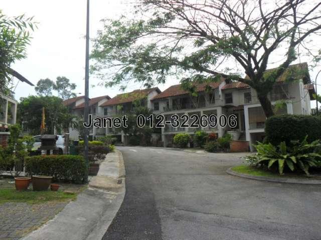 Lencongan Semarak Api, SierraMas Intermediate 2.5-sty Terrace/Link 