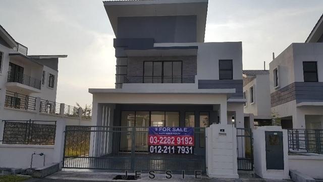 Jln Bukit Saujana 2 Sungai Buloh Intermediate Semi Detached House 4 1 Bedrooms For Sale Iproperty Com My