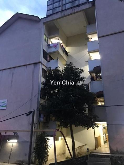 Pangsapuri Mega Indah Apartment 3 Bedrooms For Sale In Cheras Selangor Iproperty Com My