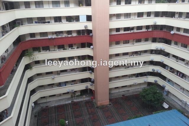 Taman Pekaka Block 33 Apartment 3 Bedrooms For Rent In Sungai Dua Penang Iproperty Com My