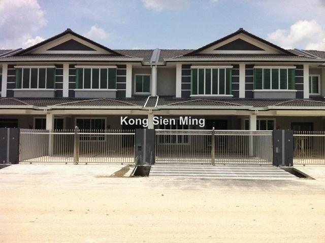Tmn Teku Sibu Intermediate 2 Sty Terrace Link House 4 Bedrooms For Sale Iproperty Com My